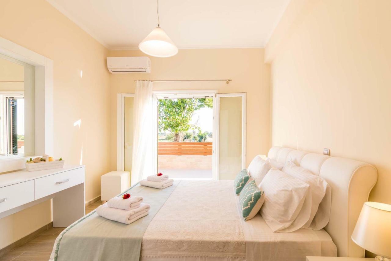 Villa Nissos Linia Bagian luar foto