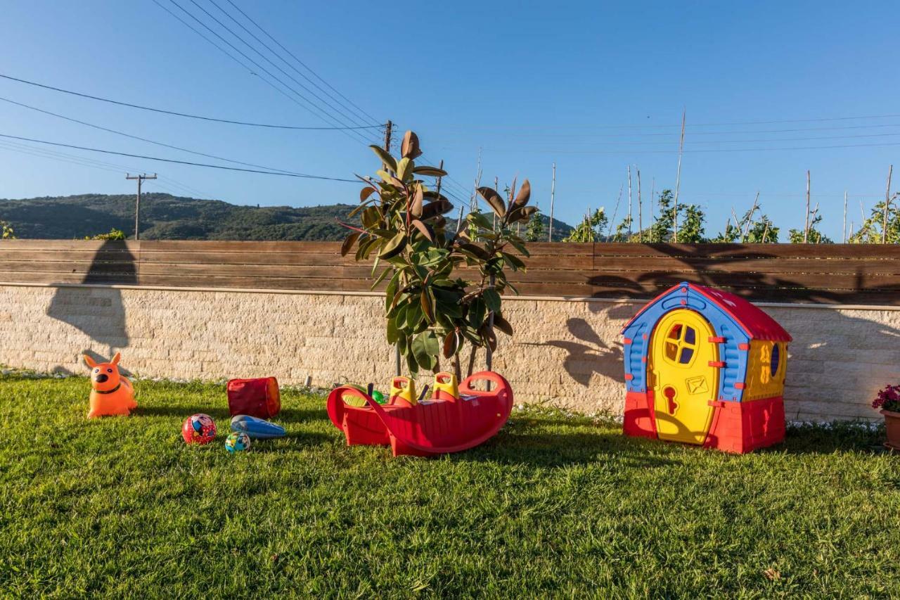 Villa Nissos Linia Bagian luar foto